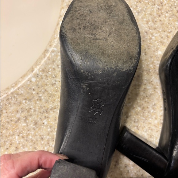 Tory Burch Pumps - Picture 4 of 7